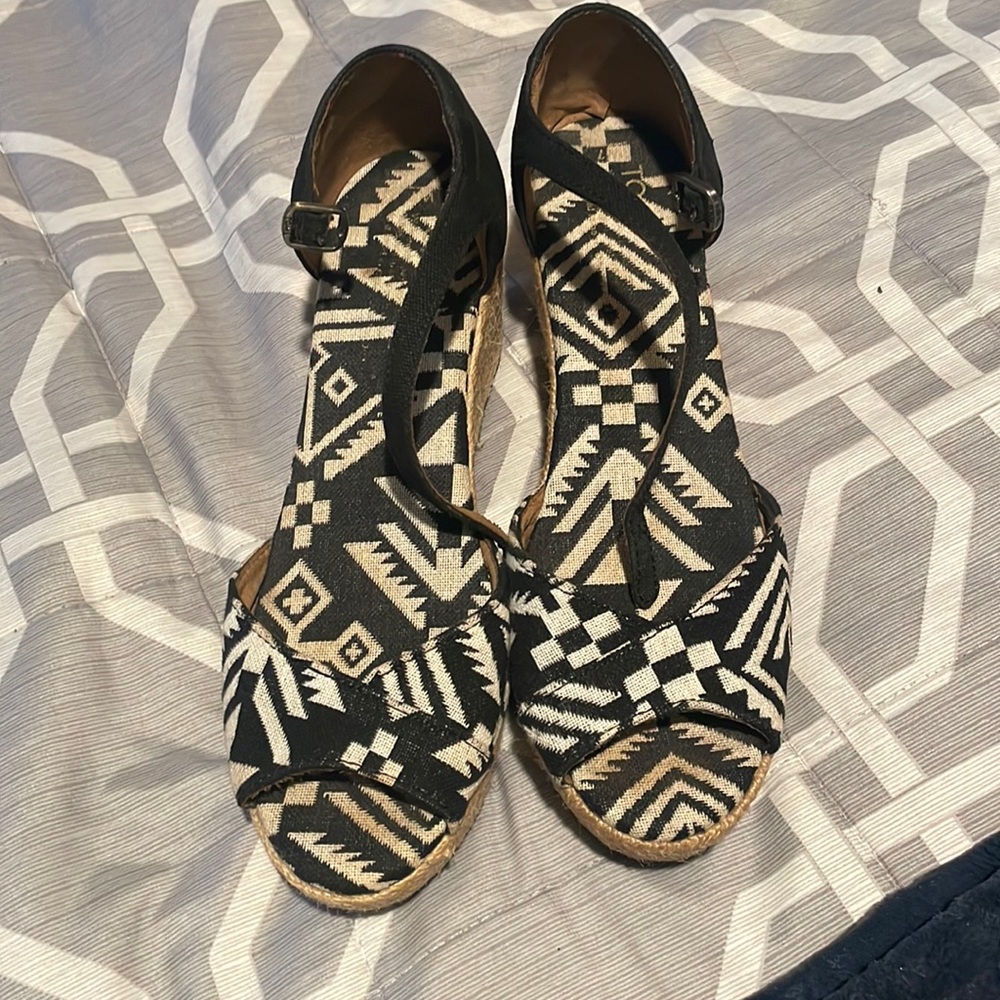 Women wedges